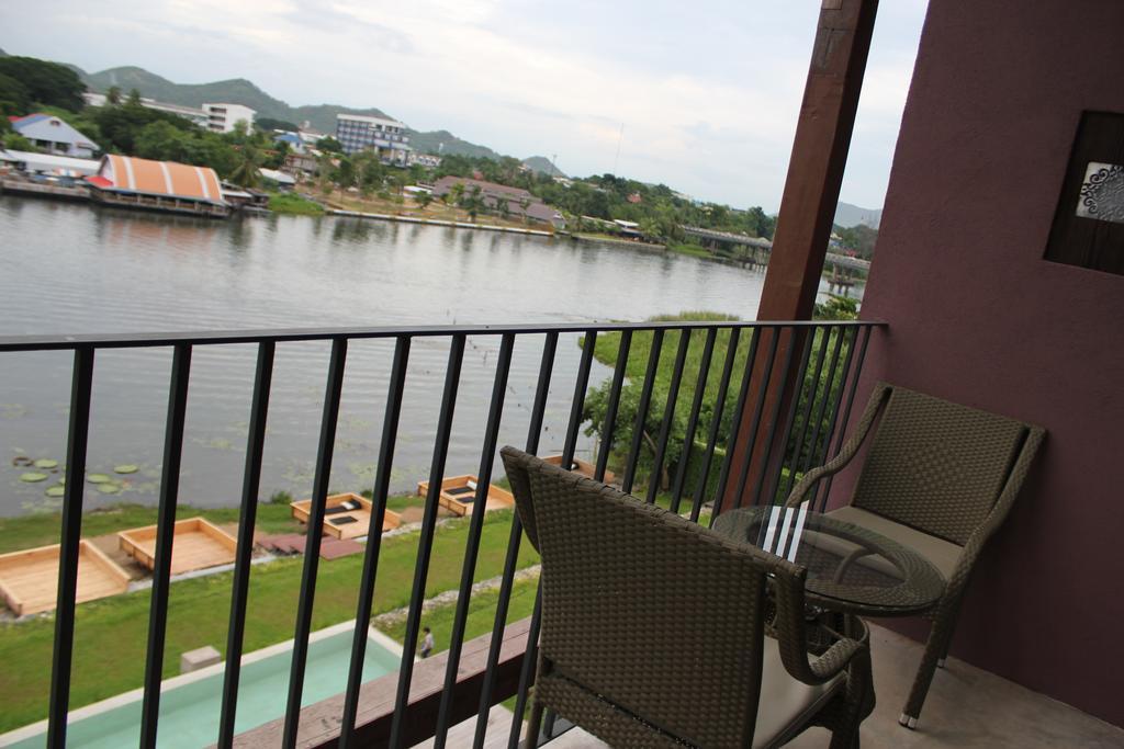 The Glory River Kwai Hotel Kanchanaburi Ngoại thất bức ảnh